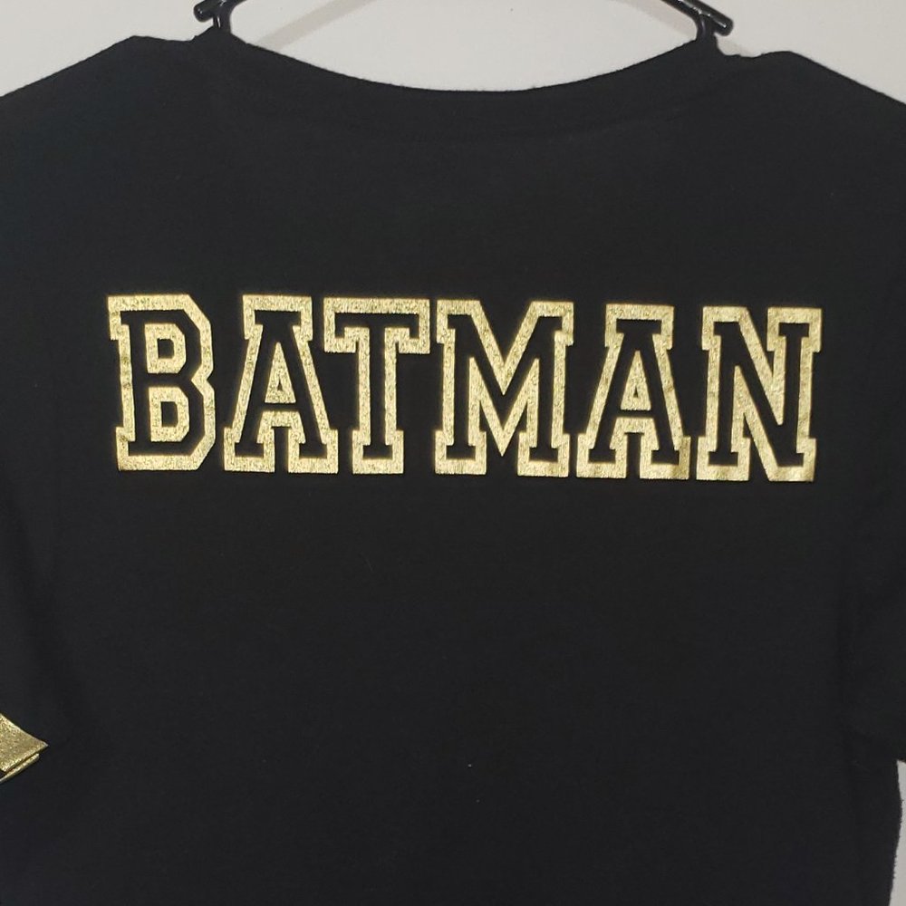 Batman Tee Black & Gold Size Medium - Picture 4 of 5